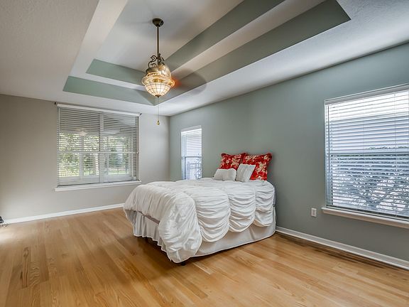 5th image of 312 Lauden Ct