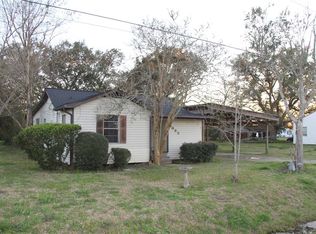 2685 W Dumble St, Alvin, TX 77511