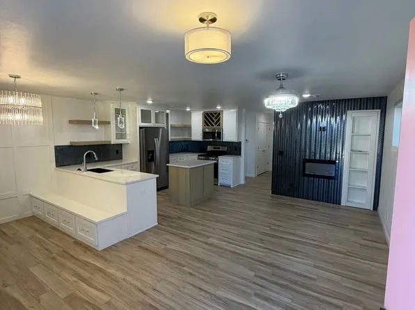 Redbud Two, 112 W 2nd St #A, Owasso, OK 74055