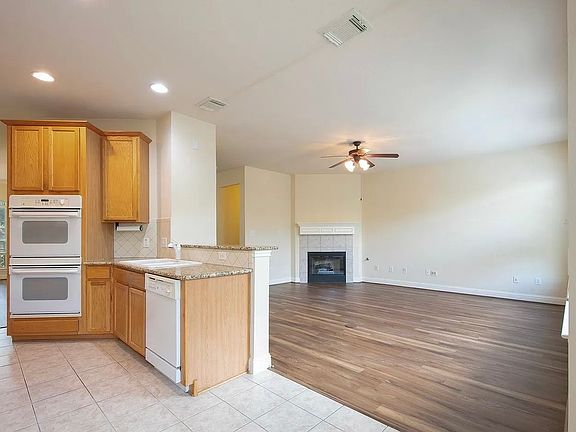 4th image of 12613 Rush Creek Ln