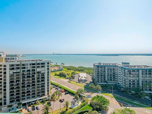 2nd image of 1520 Gulf Blvd APT 1607