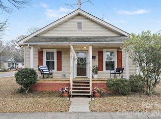 214 E 11th St, Kannapolis, NC 28083
