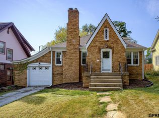 2024 N 50th St, Omaha, NE 68104