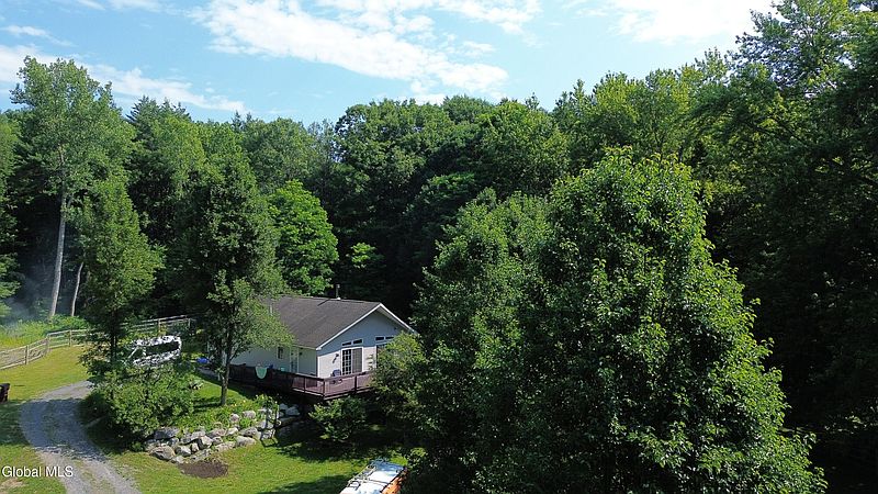 2nd image of 217 Irwin Road