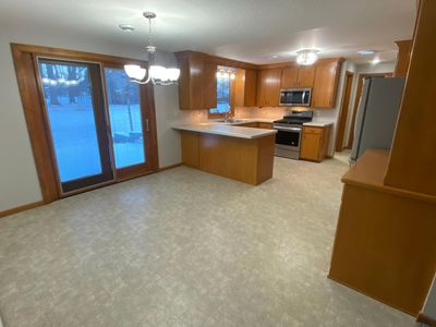 933 Alpine Dr, Green Bay, WI, 54311