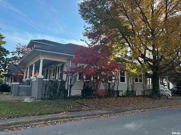 3rd image of 502 S Virginia Ave