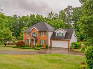2667 Foxmore Cir, Dalton, GA 30720