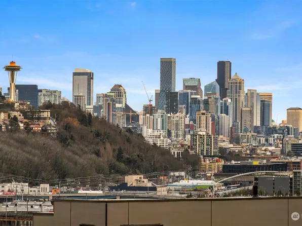 2100 Thorndyke Avenue W #302, Seattle, WA 98199