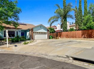 19515 Valerio St, Reseda, CA 91335