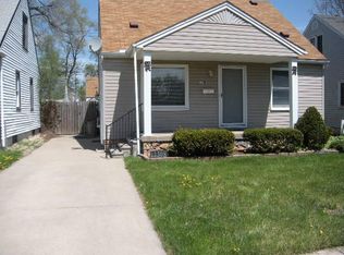 13508 Pullman St, Southgate, MI 48195