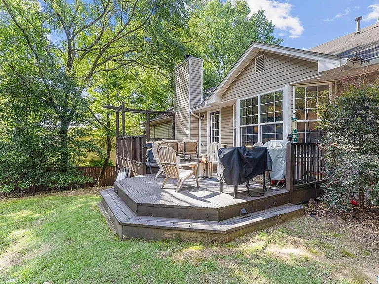 3560 Great Oak Ln — Photo 3