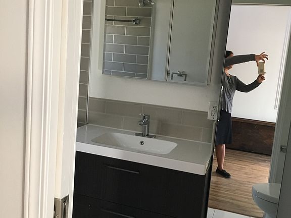 Guesthouse bathroom vanity