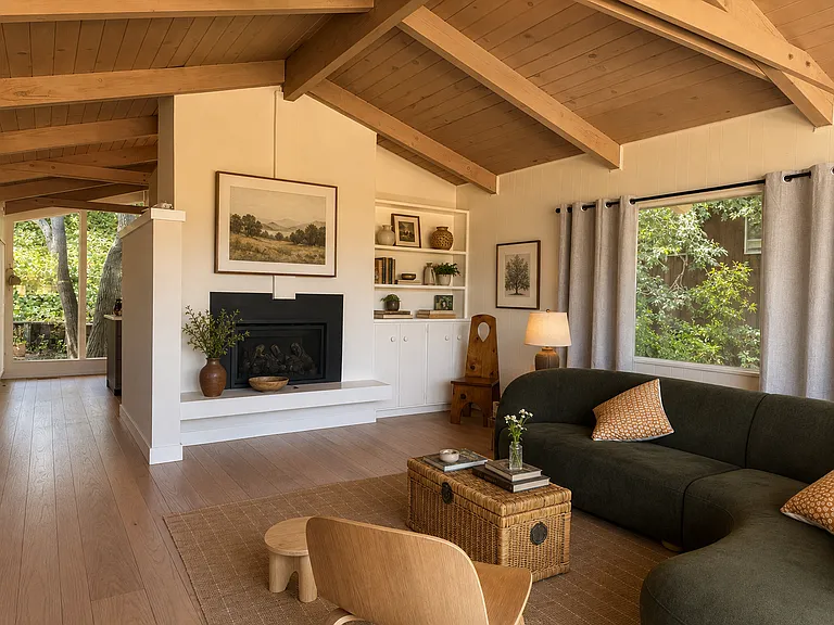 La Cuesta Rd — Photo 12