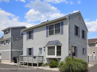 110 Brooks Rd, Lavallette, NJ 08735