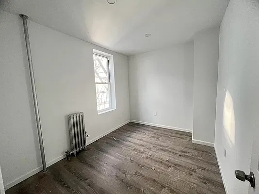 Rented by Brookhaus Capital Inc | media 2