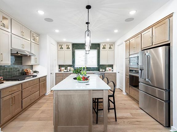 7th image of this home