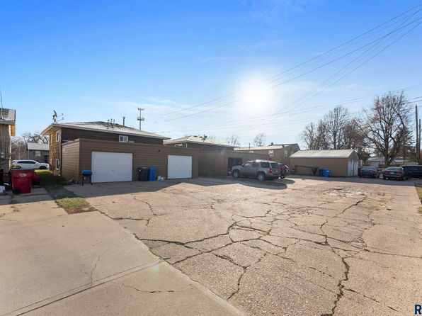 sioux-falls-south-dakota-85832934 picture