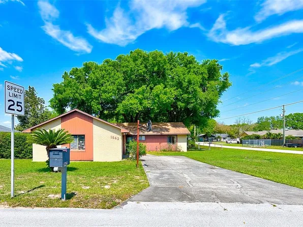 1942 High Glen Ct S, Lakeland, FL 33813