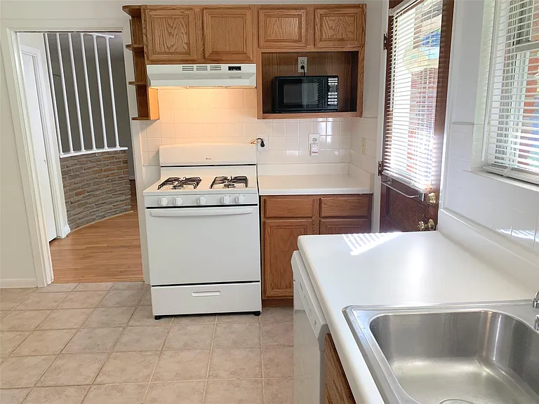 4427 Warm Springs Rd — Photo 11