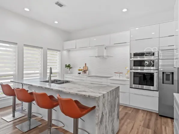 24 Captiva Cir, Miramar Beach, FL 32550