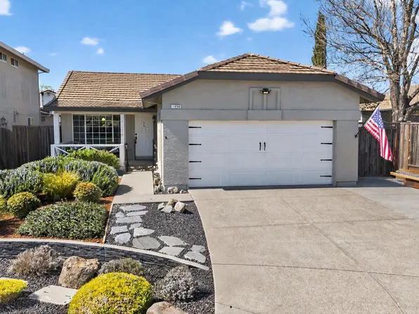 1056 Esparto Court, Windsor, CA 95492