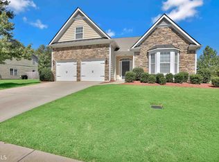 72 Inverness Ave, Newnan, GA 30263