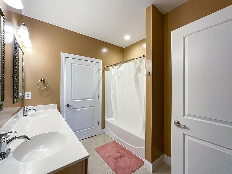 518 Clarice Ave #308 — Photo 38