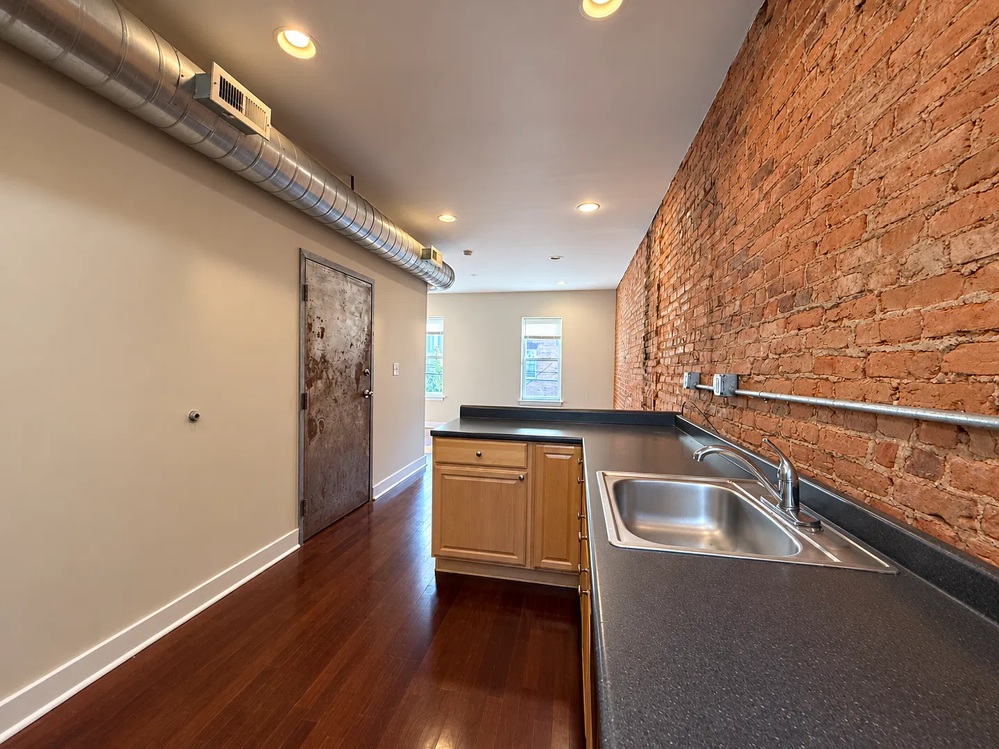 Mifflin Street 1511 — Photo 3