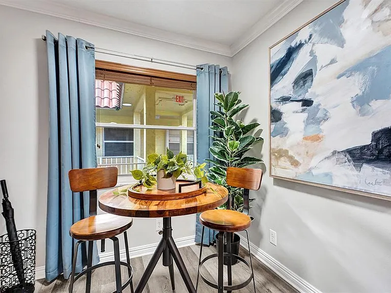 1125 NE 16th Pl #209 — Photo 8