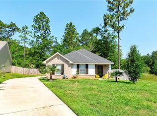 2051 Stonepine Dr W, Semmes, AL 36575