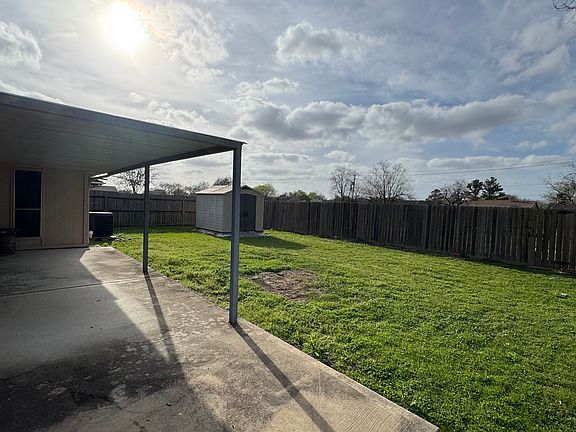 3rd image of 1134 Beechbend Dr