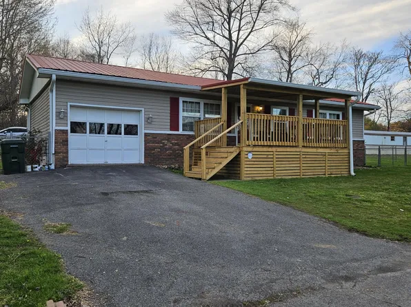 135 Lewis St, Corbin, KY 40701