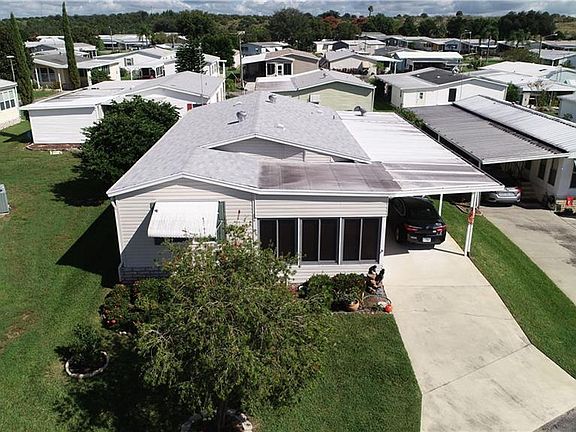 2nd image of 209 Wildwood Ln
