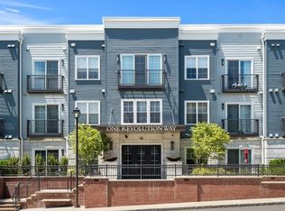 1 Revolution Way UNIT 201, Canton, MA 02021