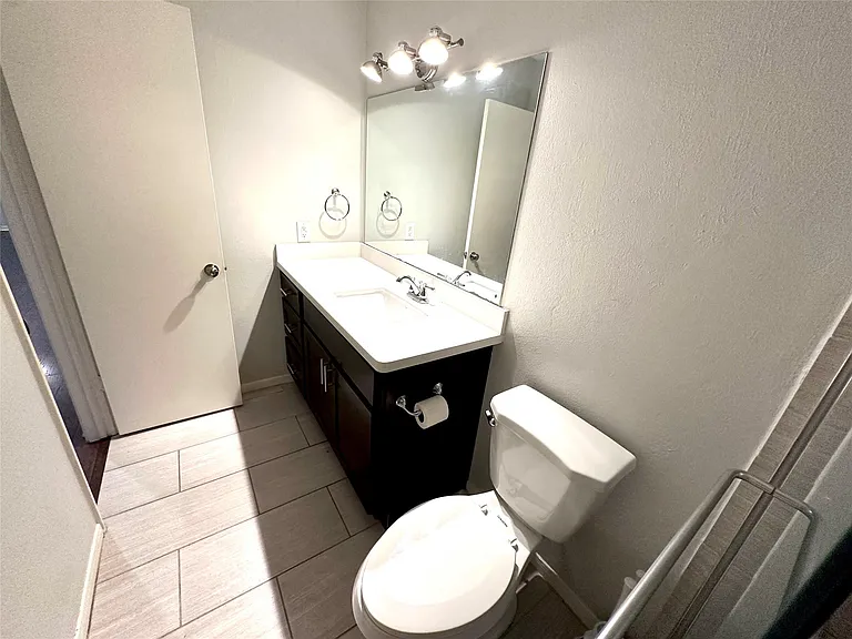 2750 Holly Hall St #704 — Photo 16