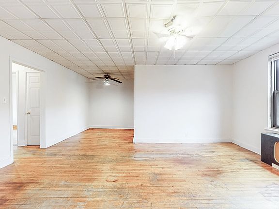 4th image of 19644 67th Ave #1