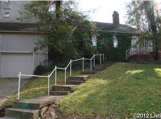 22 Hawthorn Hl, Louisville, KY 40204