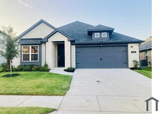 1216 Castiglione Ln — Photo 1