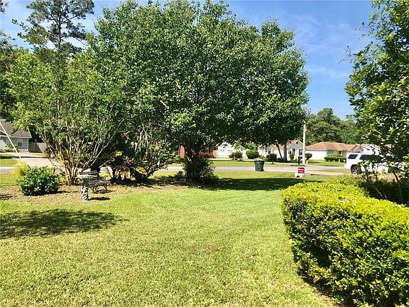5th image of 341 Brentwood Cir