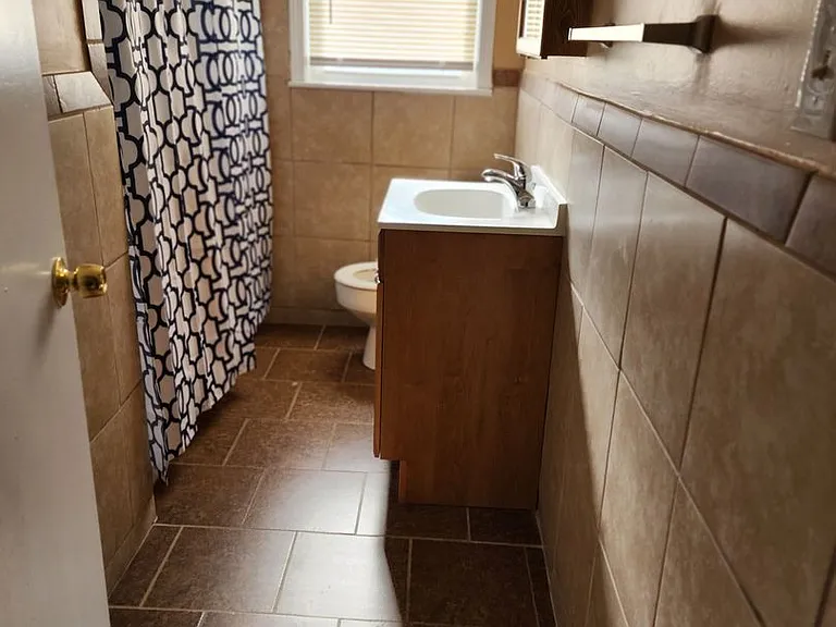 4306 Shady Villa Dr — Photo 36