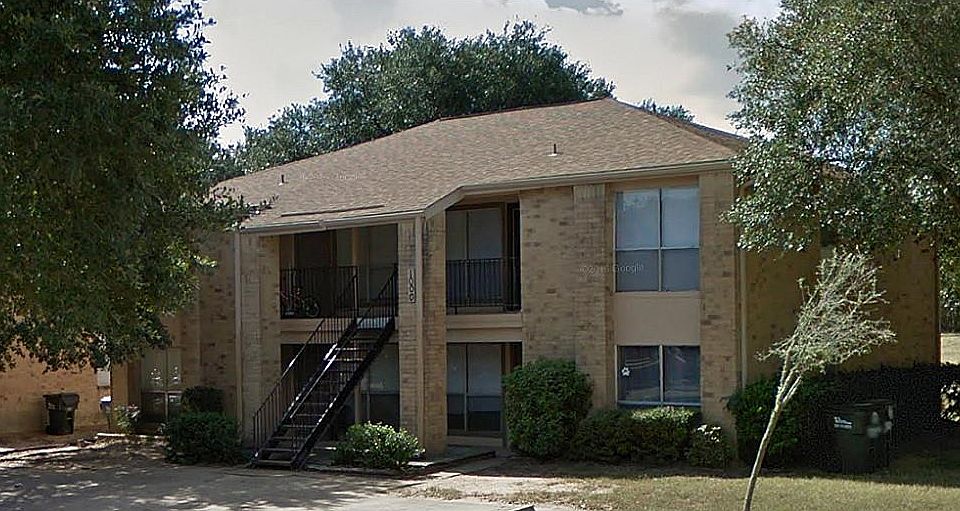 1st image of 1003 Gunnison St APT A