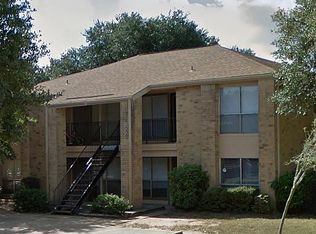 1003 Gunnison St APT C, Sealy, TX 77474