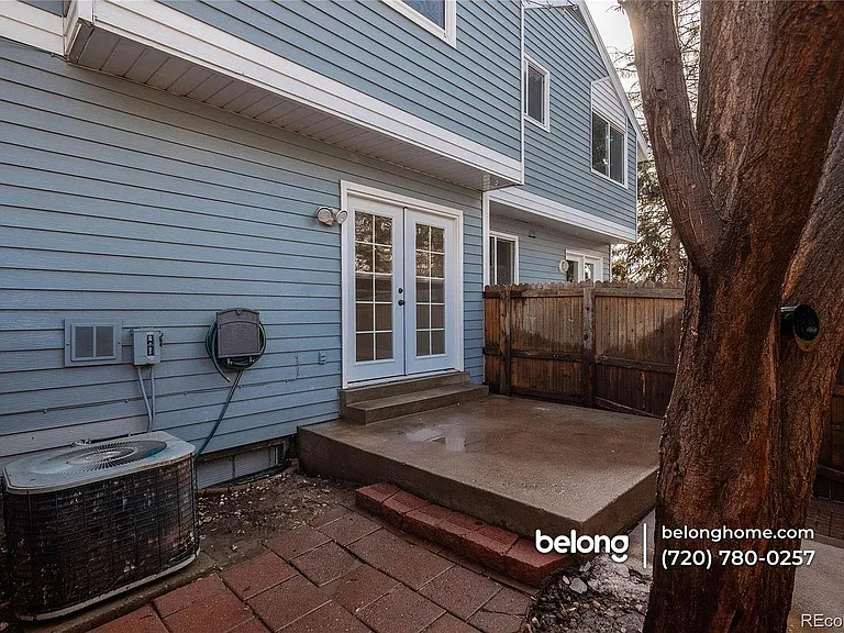 291 S Nome St — Photo 4