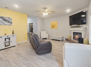 591 E Eubank, Mabank, TX 75147