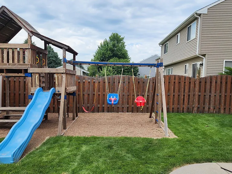 I have additional accessories that can be added instead of the current swings shown.