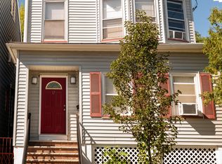 17 Princeton St #1, Maplewood, NJ 07040