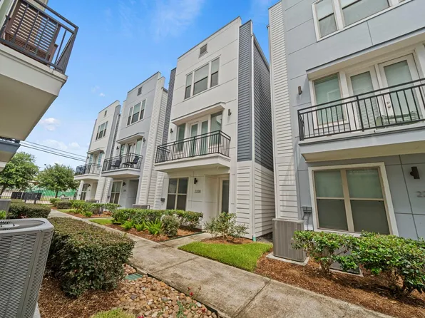 2228 McGowen St, Houston, TX 77004