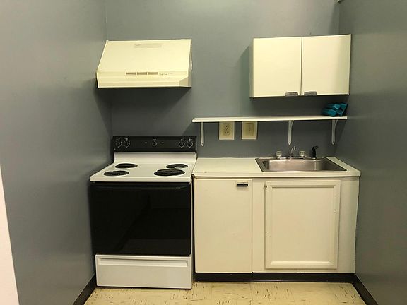 3rd image of 520 S Nichols Ave APT O