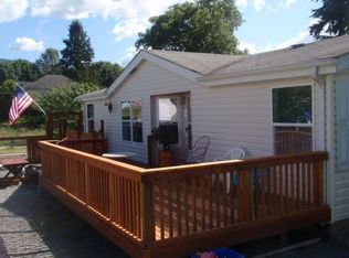 8207 Maple Ave, Lyman, WA 98263