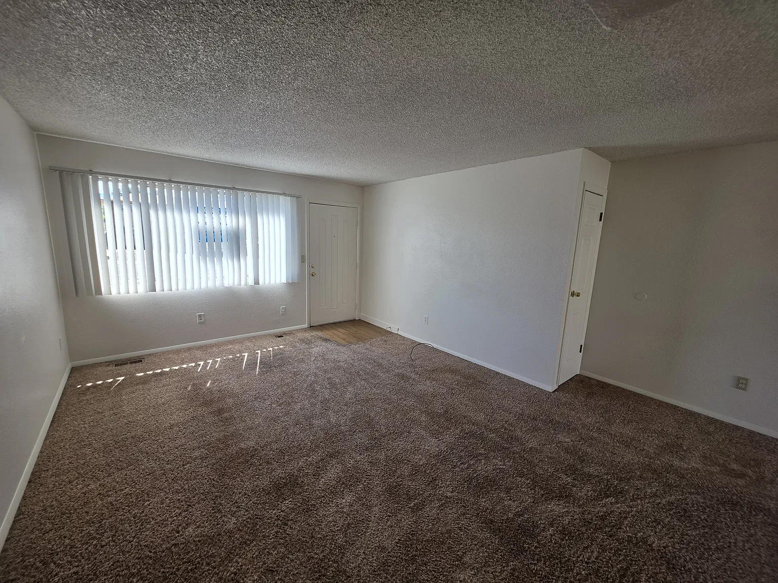 491 32 1/8 Road - 2 — Photo 3